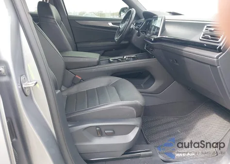 2024 Volkswagen Atlas Cross Sport 2.0T Sel R-Line from USA, damaged, VIN 1V2AE2CA0RC236583